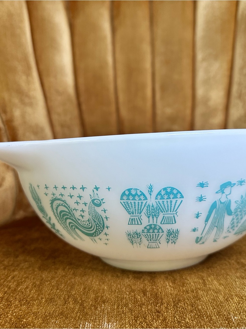 Vintage Pyrex Amish Butterprint 443 Cinderella Mixing Nesting Bowl 2.5 Qt - Picture 3 of 12
